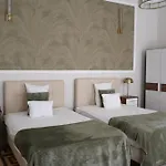 Harmonia Palace