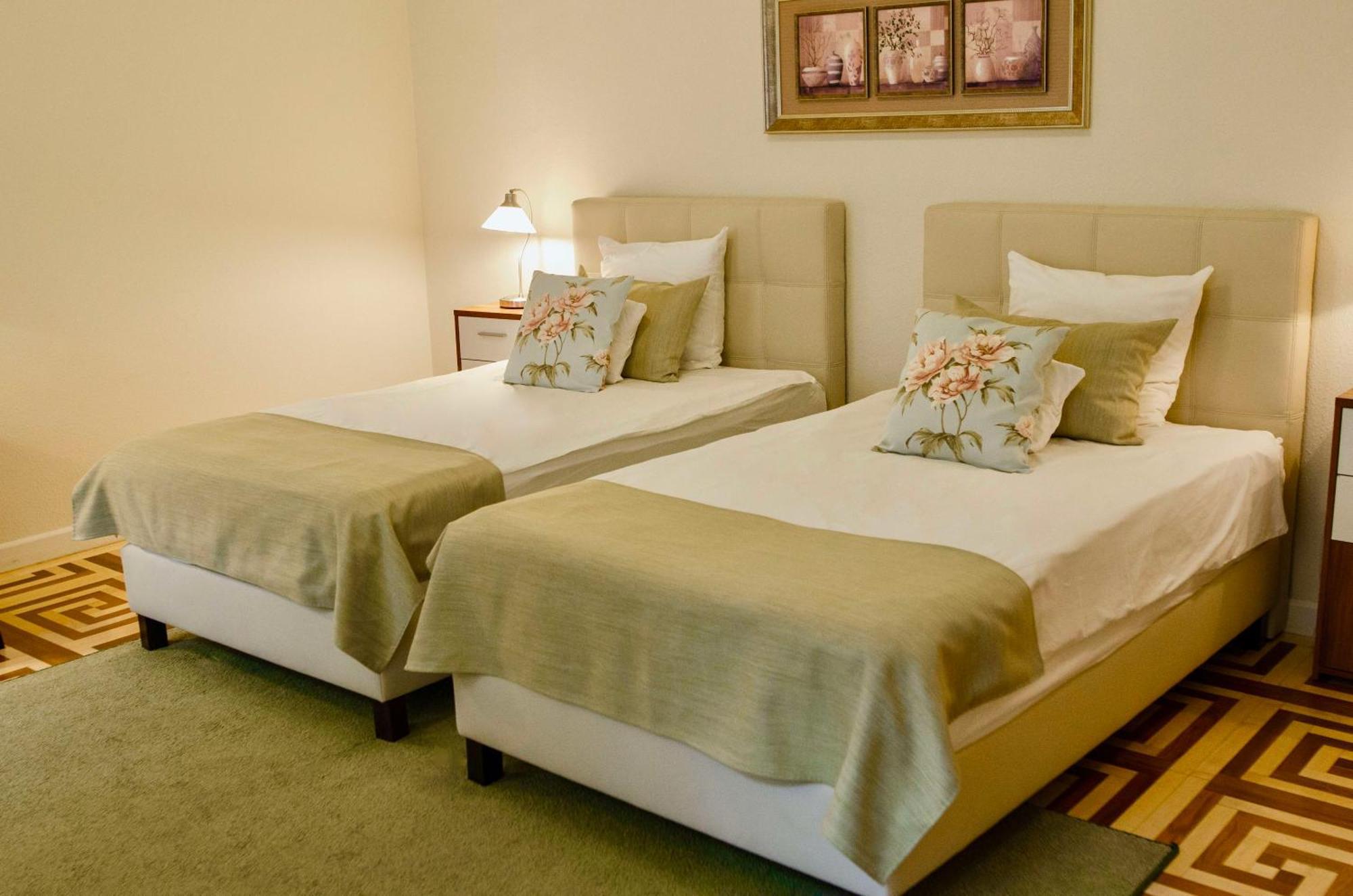 Harmonia Palace Apartamento Budapest