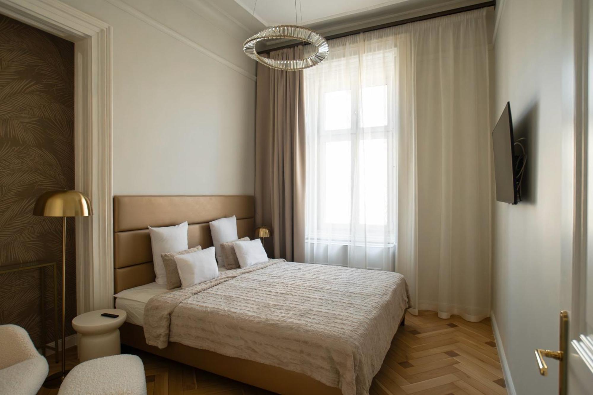 Harmonia Palace Apartamento Budapest
