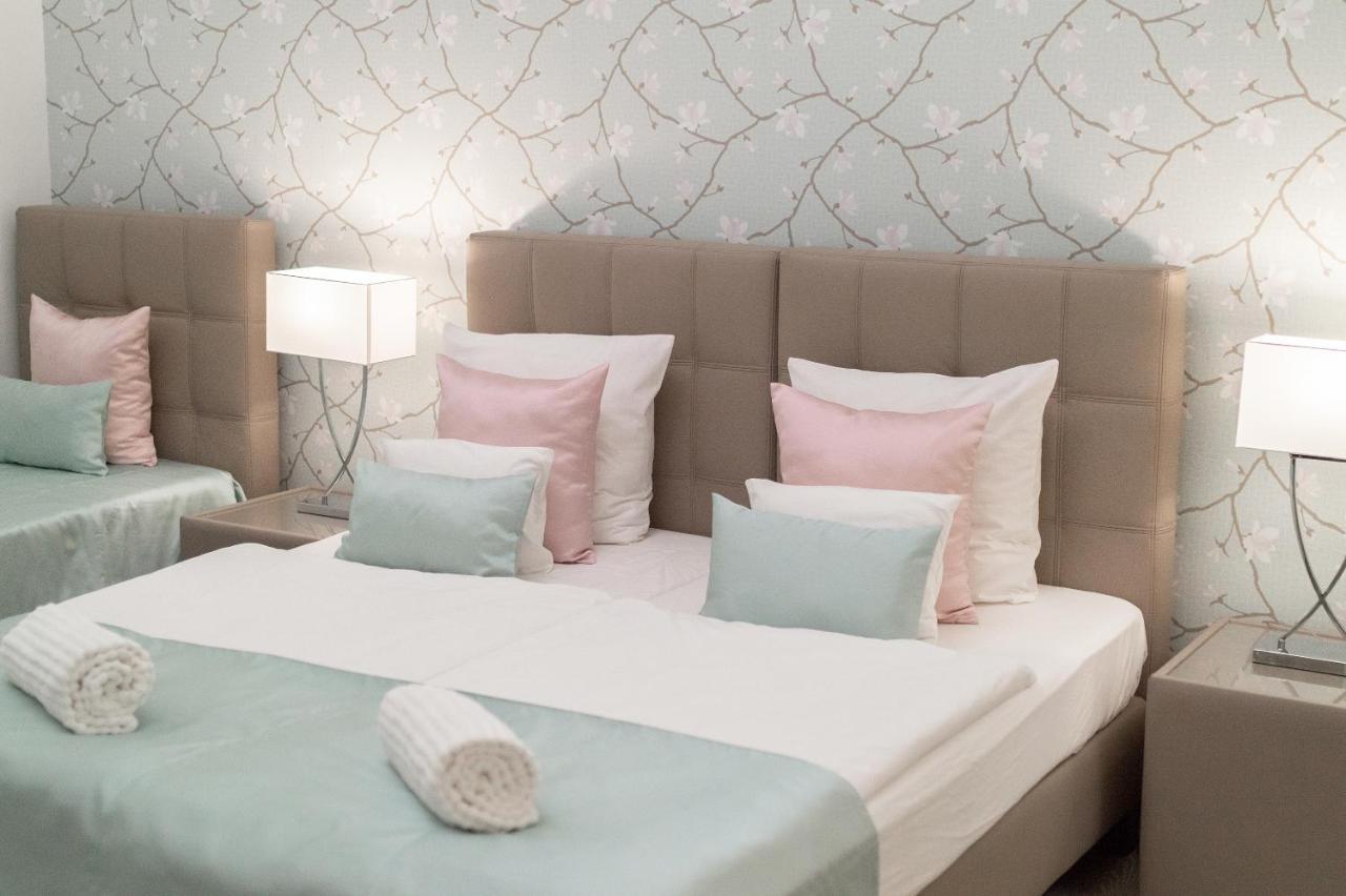 Harmonia Palace Apartamento Budapest